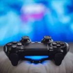 Bursts playing mobile short games gearburn